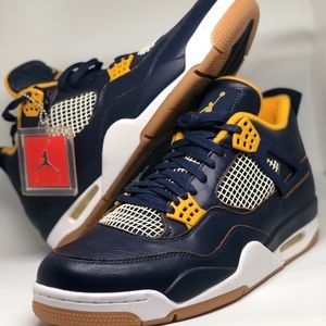 AIR JORDAN 4’s “ ABOVE THE RIM”